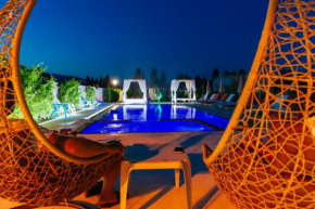 Гостиница Apartments Paradise  Улцинь